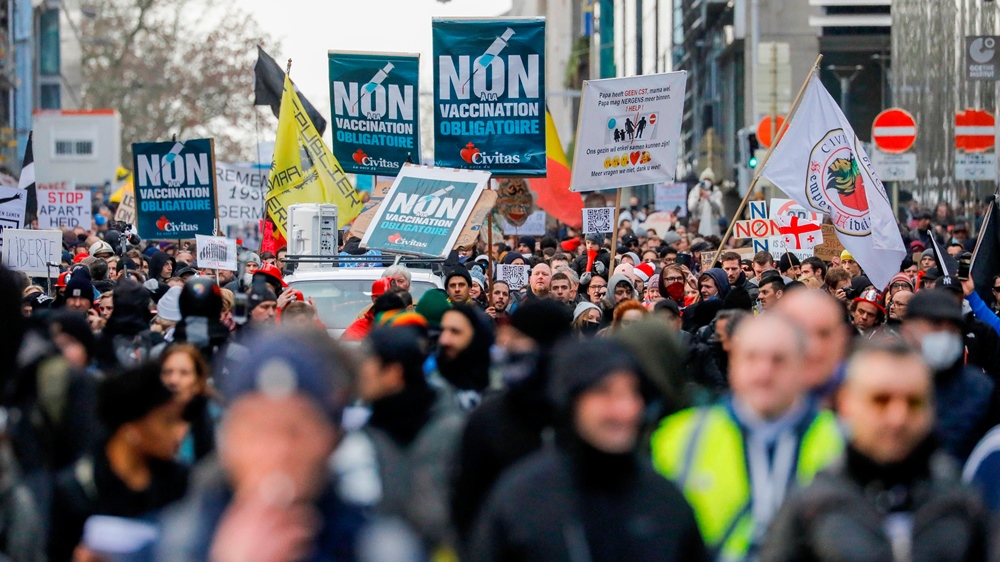 Shperthejne protestat ne Belgjike kunder masave anti-covid